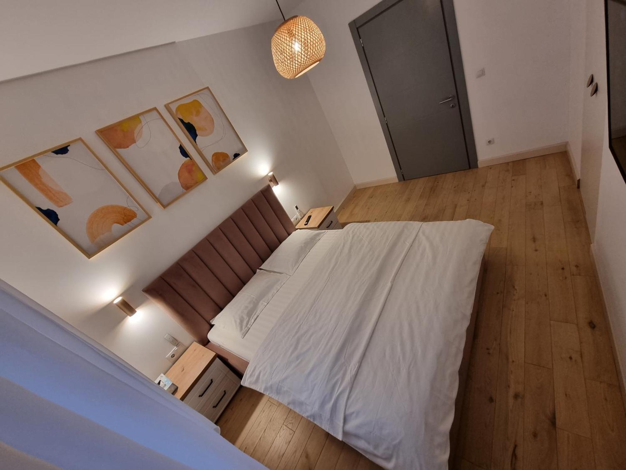 Ultra-Central 1 Bed Apartment, Str Nicolae Iorga Μπάια Μάρε Εξωτερικό φωτογραφία